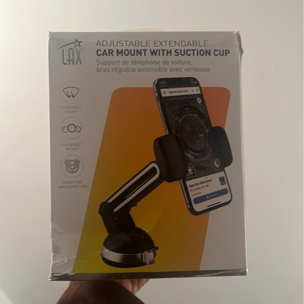 Car mount with suction cup